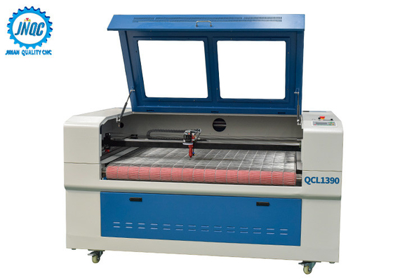 Auto Feeding trademarks CO2 Laser Cutting Engraving Machine With CCD Camera